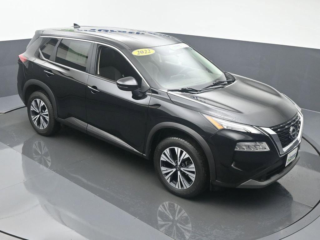 2022 Nissan Rogue Vehicle Photo in Cedar Rapids, IA 52402