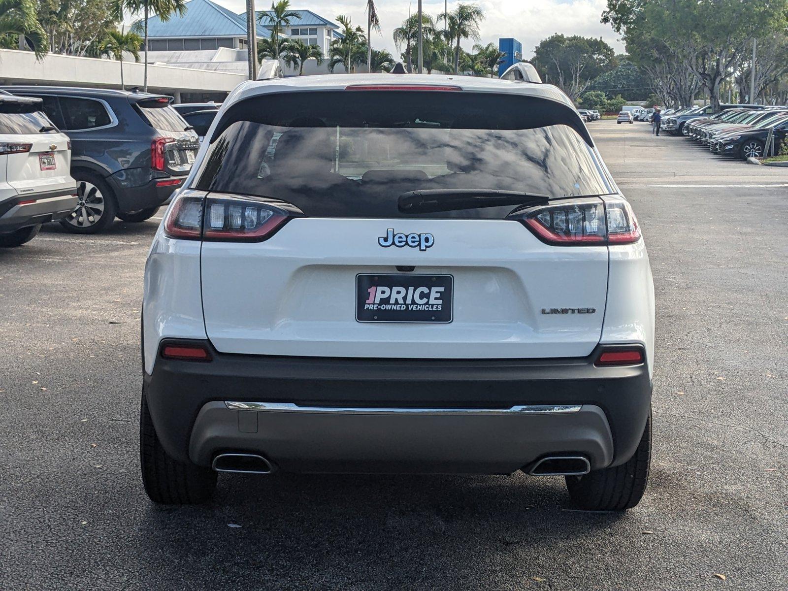 2021 Jeep Cherokee Limited photo 7