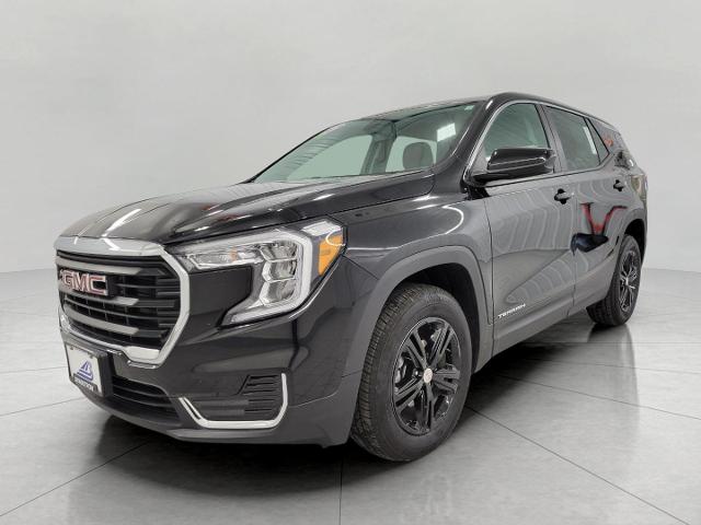 2024 GMC Terrain Vehicle Photo in NEENAH, WI 54956-2243