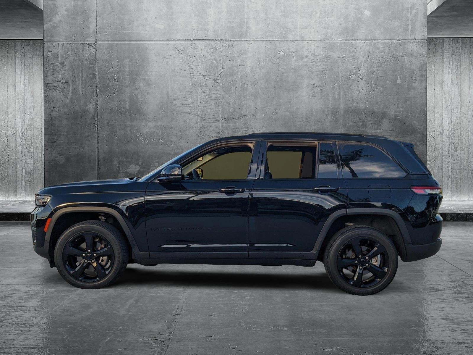 2023 Jeep Grand Cherokee Vehicle Photo in Davie, FL 33331