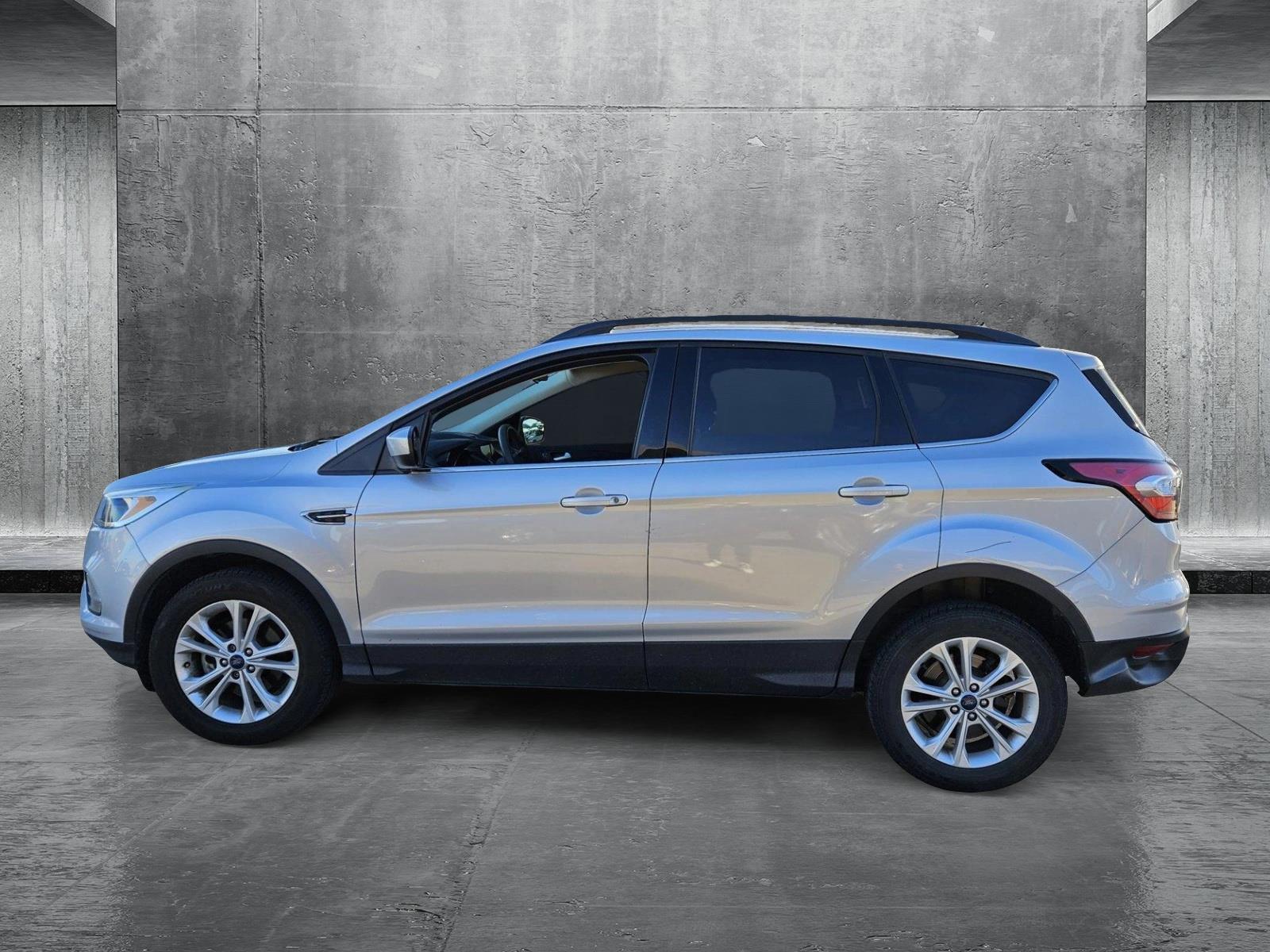 2018 Ford Escape Vehicle Photo in NORTH RICHLAND HILLS, TX 76180-7199