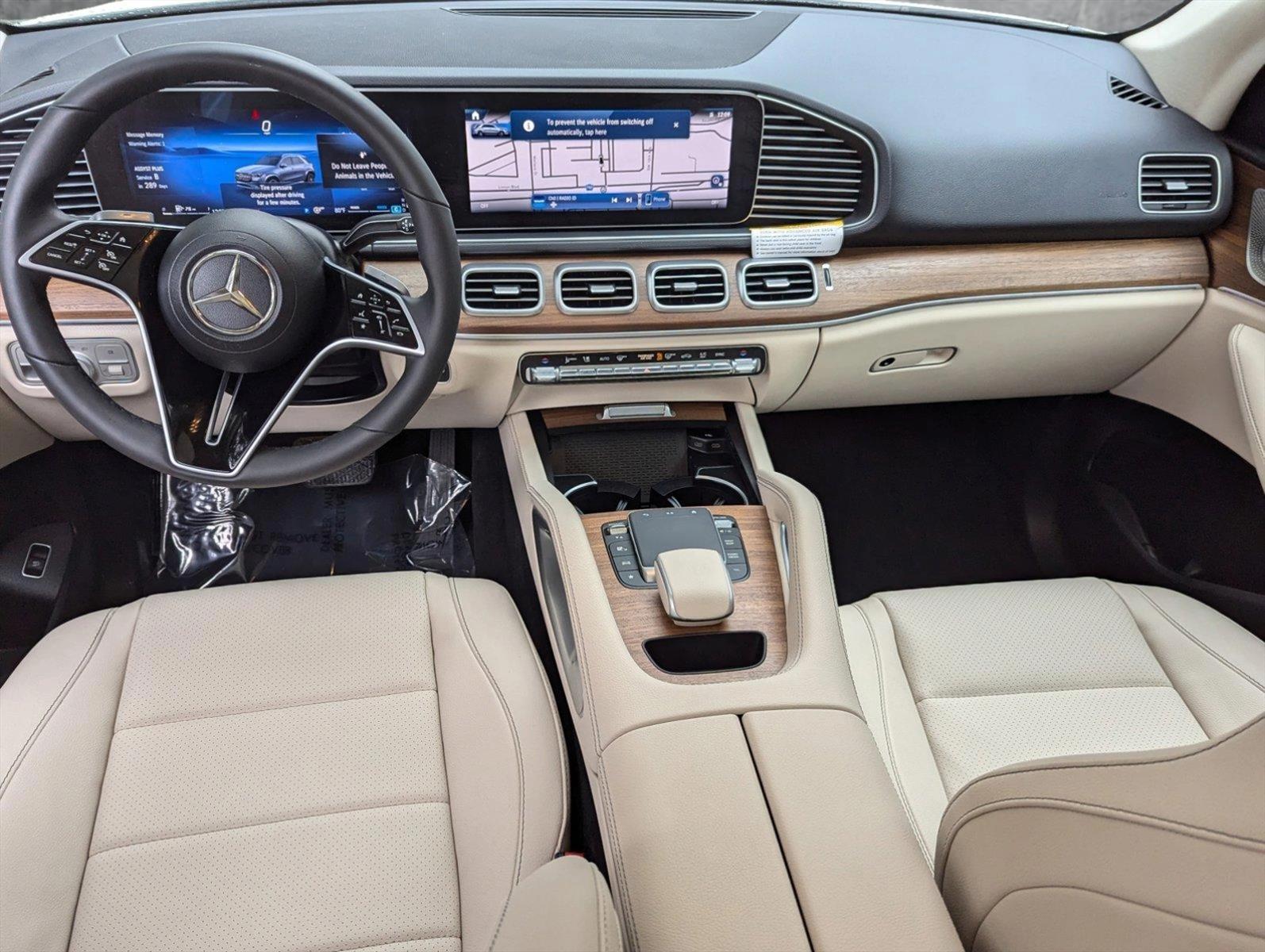 2024 Mercedes-Benz GLE Vehicle Photo in Delray Beach, FL 33444