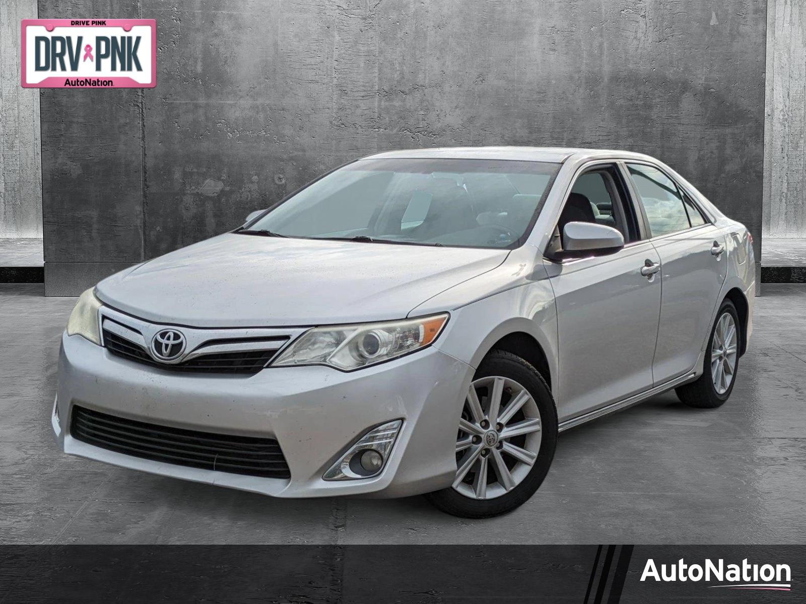 2013 Toyota Camry Hybrid Vehicle Photo in Sanford, FL 32771