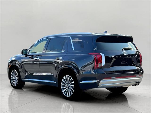 2025 Hyundai PALISADE Vehicle Photo in Green Bay, WI 54304