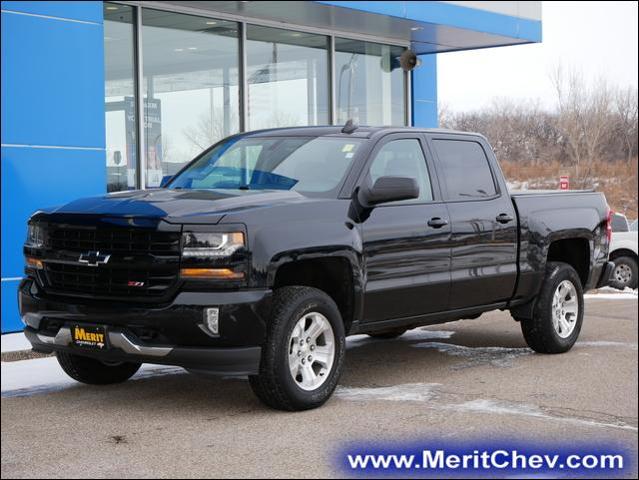 2018 Chevrolet Silverado 1500 Vehicle Photo in MAPLEWOOD, MN 55119-4794