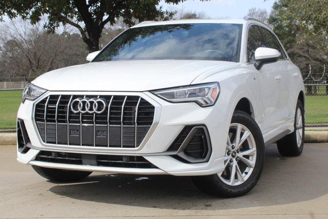 2024 Audi Q3 Vehicle Photo in HOUSTON, TX 77090