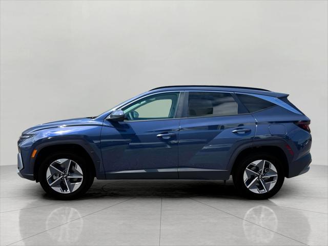 2025 Hyundai TUCSON Vehicle Photo in Green Bay, WI 54304