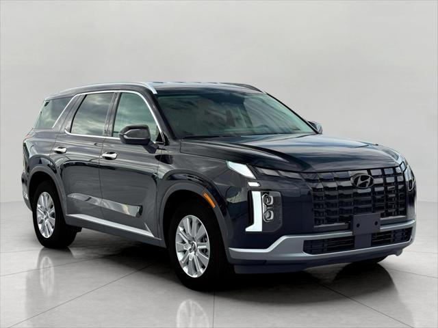 2025 Hyundai PALISADE Vehicle Photo in Green Bay, WI 54304