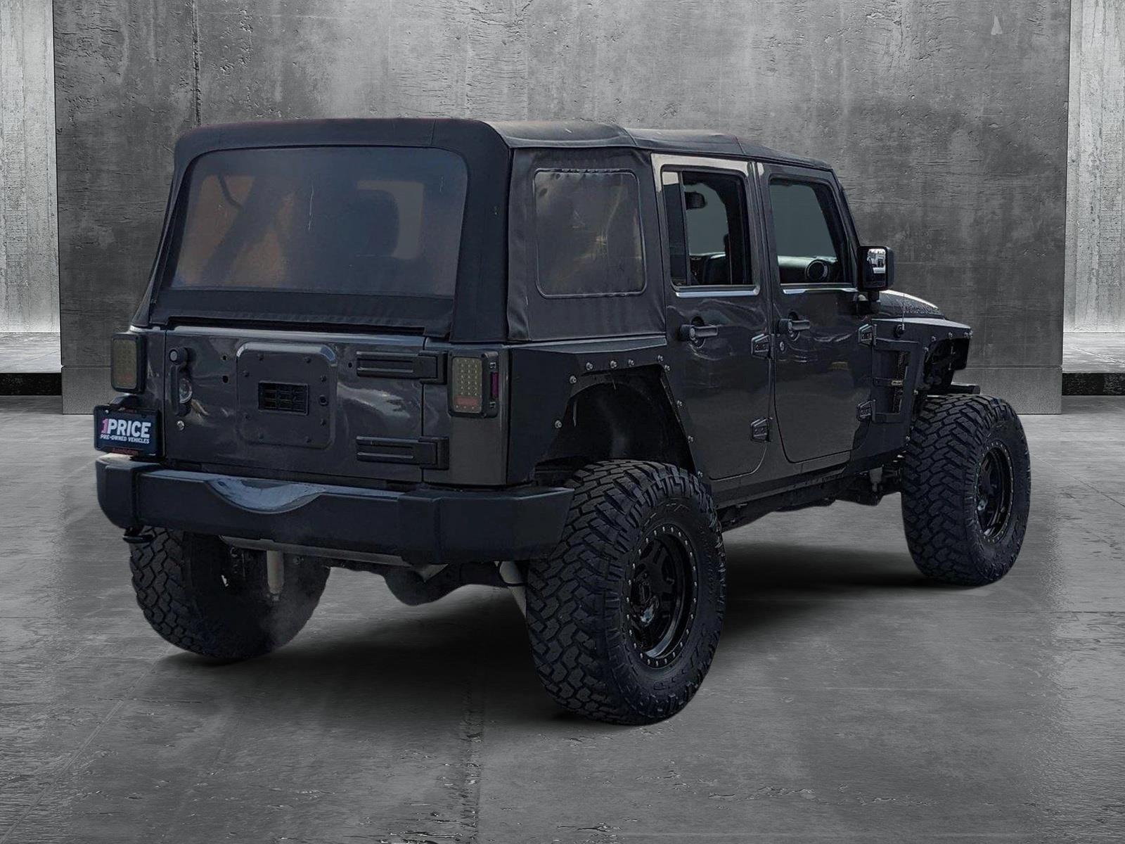 2017 Jeep Wrangler Unlimited Vehicle Photo in Tampa, FL 33614