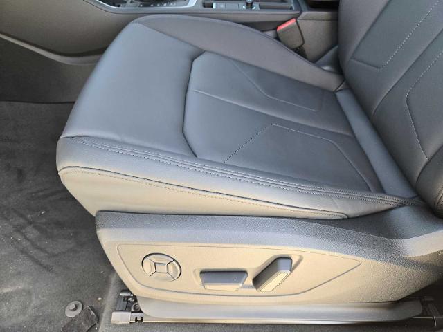 2025 Audi Q3 Vehicle Photo in SUGAR LAND, TX 77478