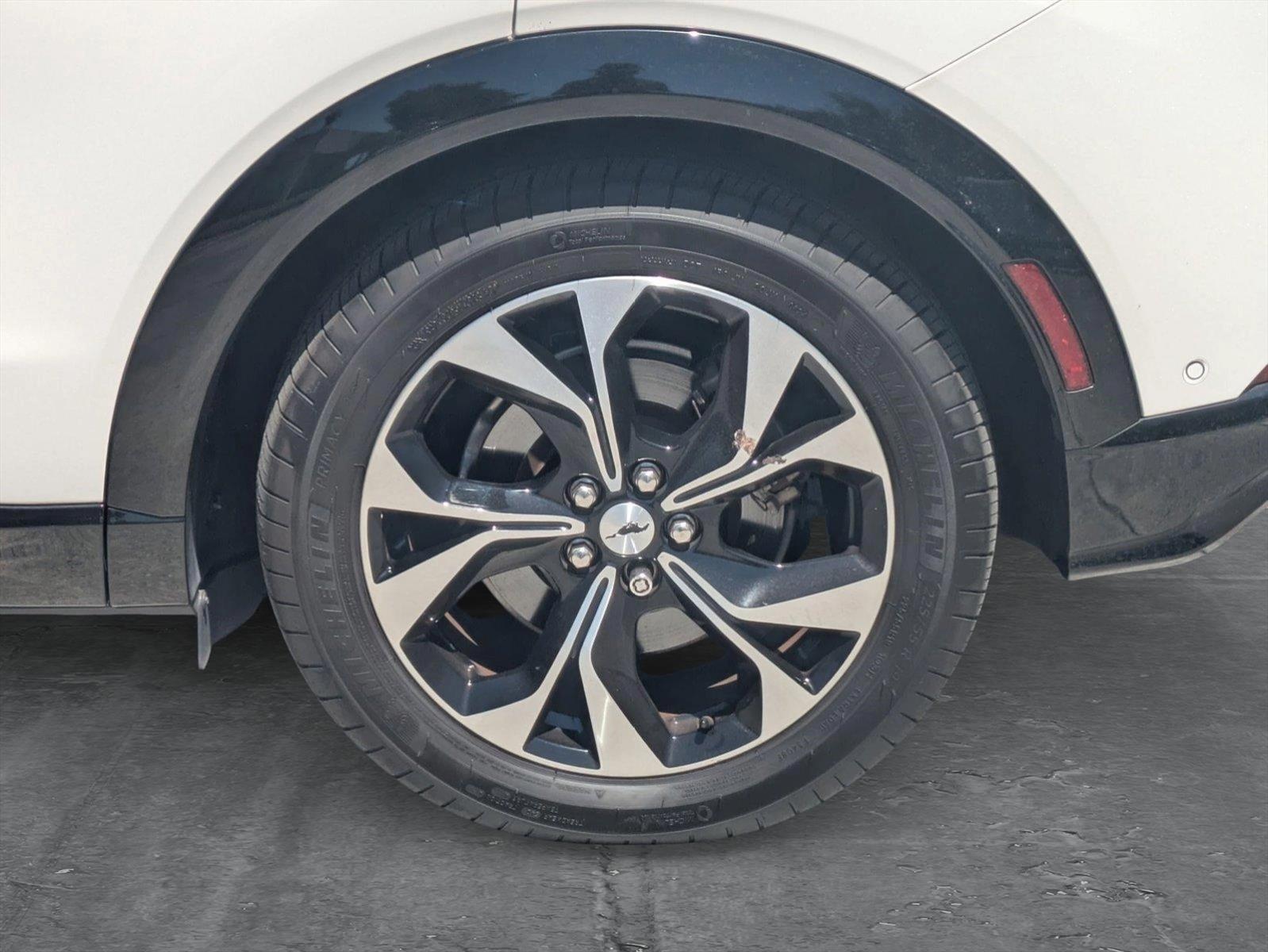 2021 Ford Mustang Mach-E Vehicle Photo in Coconut Creek, FL 33073