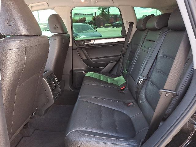 2012 Volkswagen Touareg Vehicle Photo in HARRISBURG, PA 17111-1033