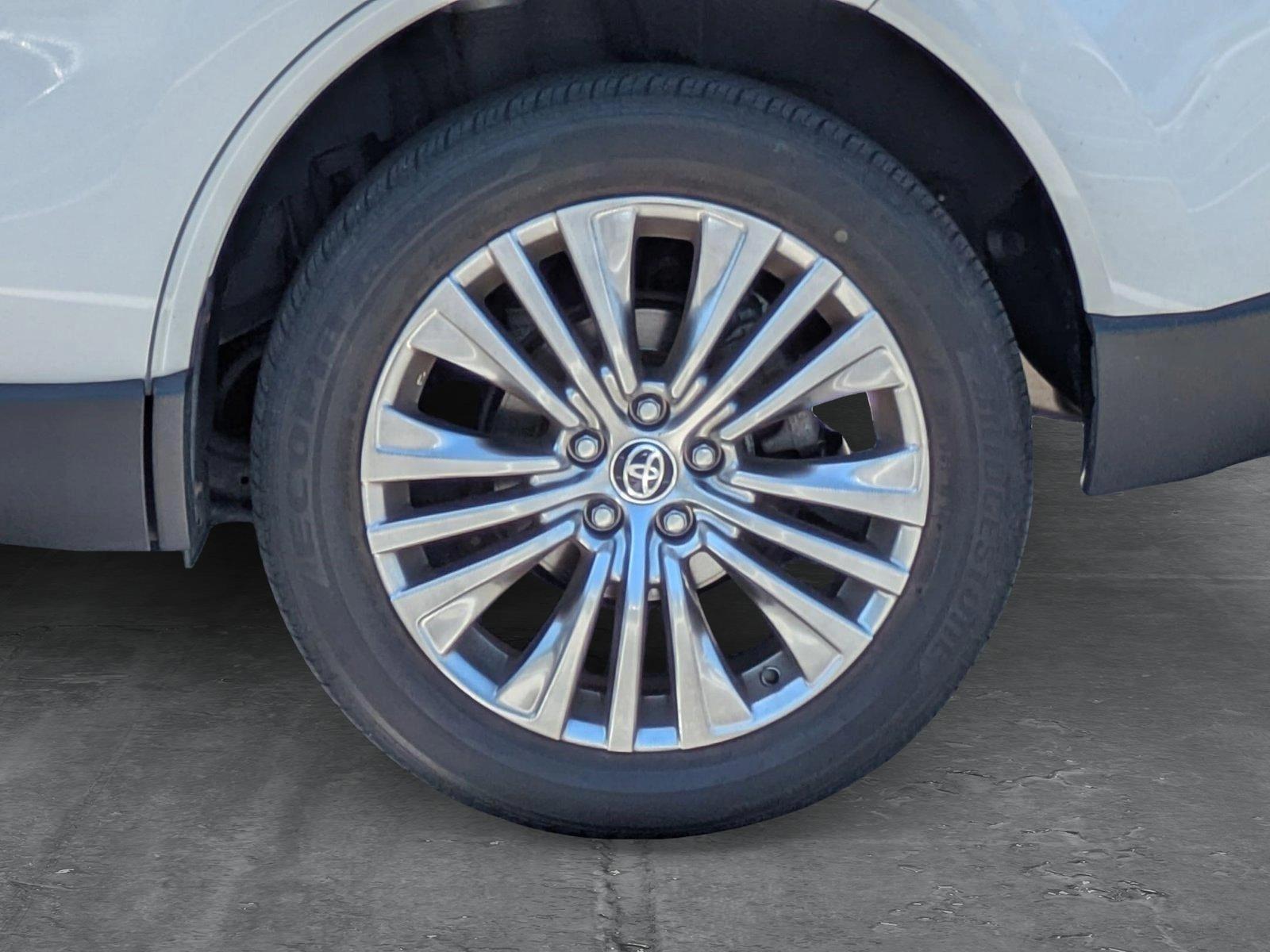 2021 Toyota Venza Vehicle Photo in Winter Park, FL 32792