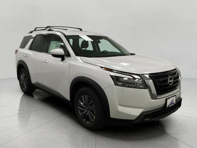 2025 Nissan Pathfinder Vehicle Photo in Appleton, WI 54913