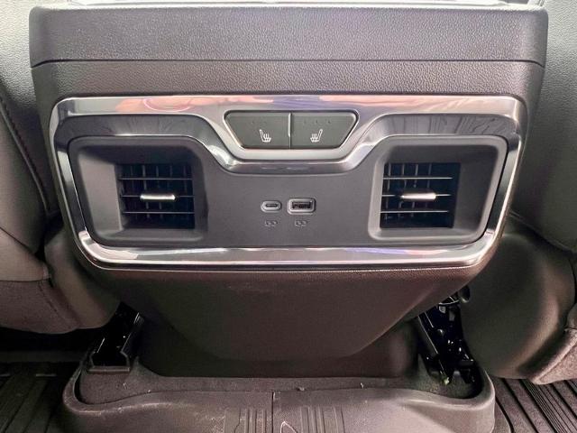 2025 GMC Sierra 1500 Vehicle Photo in EFFINGHAM, IL 62401-2832