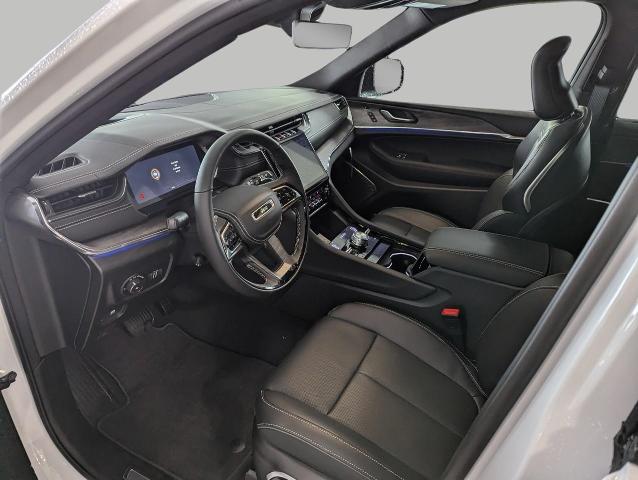 2025 Jeep Grand Cherokee L Vehicle Photo in Oshkosh, WI 54901