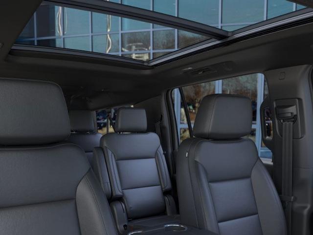 2025 Chevrolet Suburban Vehicle Photo in NEENAH, WI 54956-2243