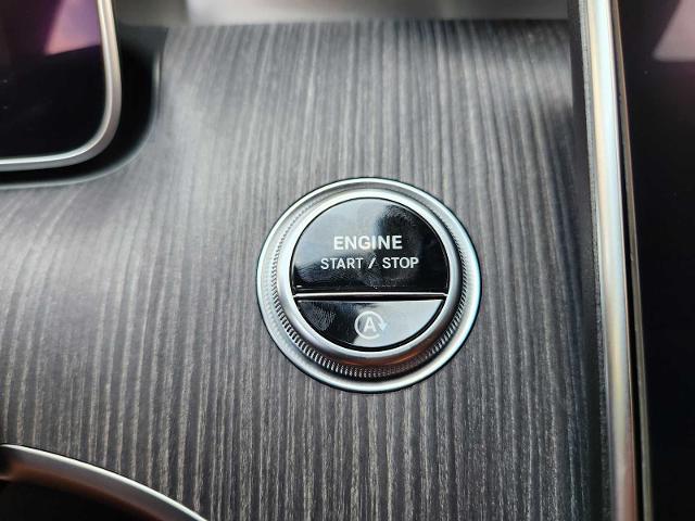 2025 Mercedes-Benz C-Class Vehicle Photo in HOUSTON, TX 77079