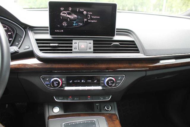 2019 Audi Q5 Vehicle Photo in HOUSTON, TX 77090