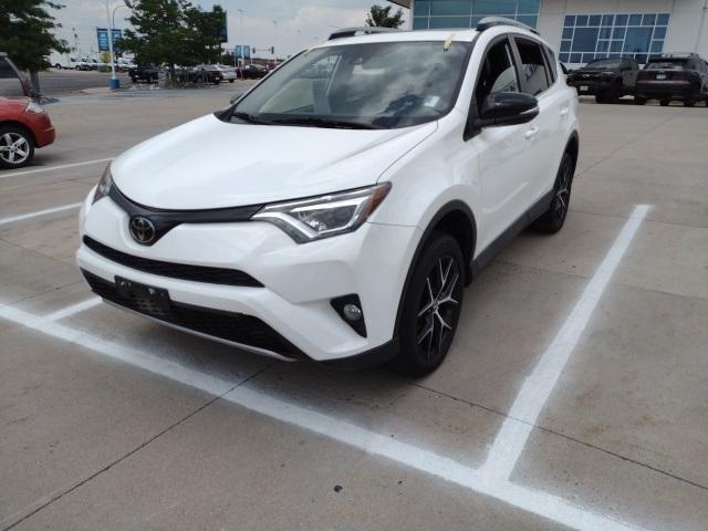 2018 Toyota RAV4 Vehicle Photo in ENGLEWOOD, CO 80113-6708