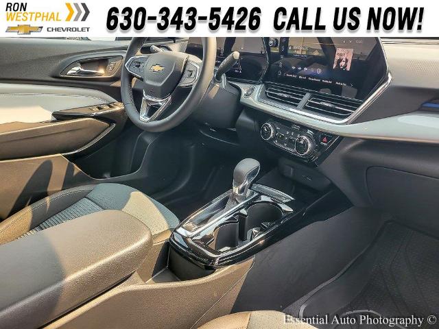2025 Chevrolet Trax Vehicle Photo in AURORA, IL 60503-9326