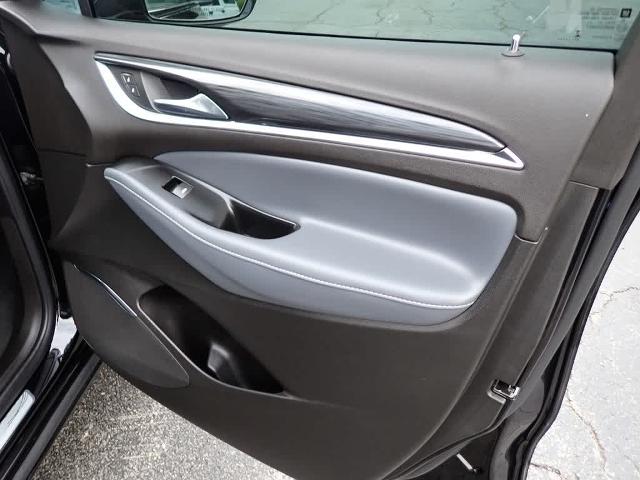 2024 Buick Enclave Vehicle Photo in ZELIENOPLE, PA 16063-2910