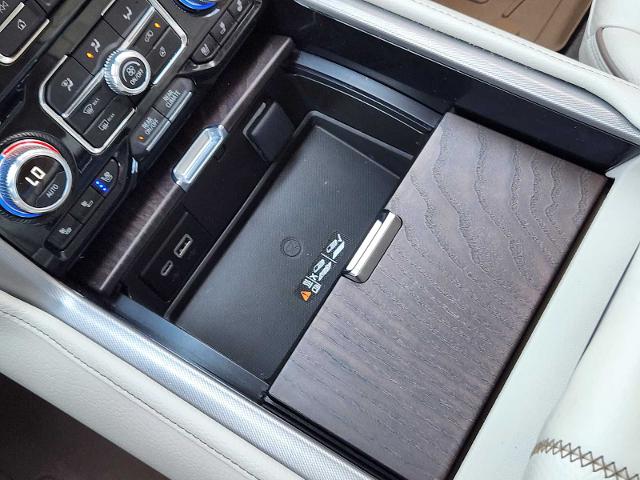 2023 GMC Yukon Vehicle Photo in DENTON, TX 76210-9321