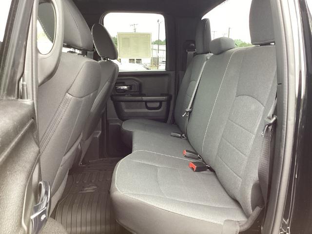 2022 Ram 1500 Classic Vehicle Photo in Gardner, MA 01440