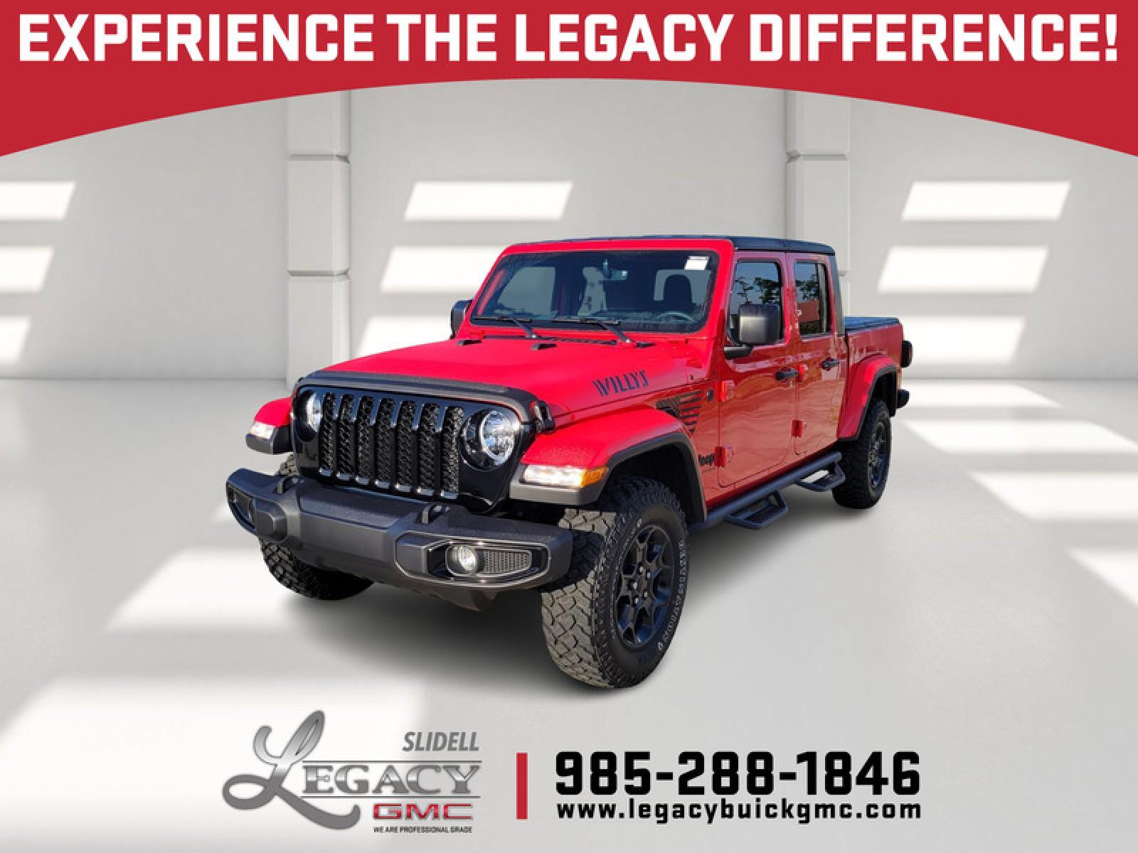 Firecracker Red Clearcoa 2023 Jeep Gladiator Willys Crew Cab 4WD Pickup Truck Four-Wheel Drive