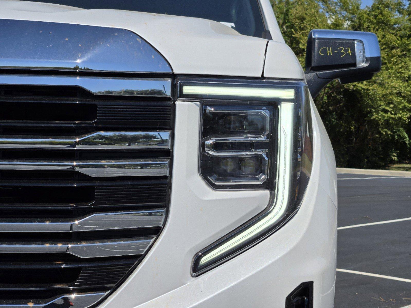 2025 GMC Sierra 1500 Vehicle Photo in DALLAS, TX 75209-3016