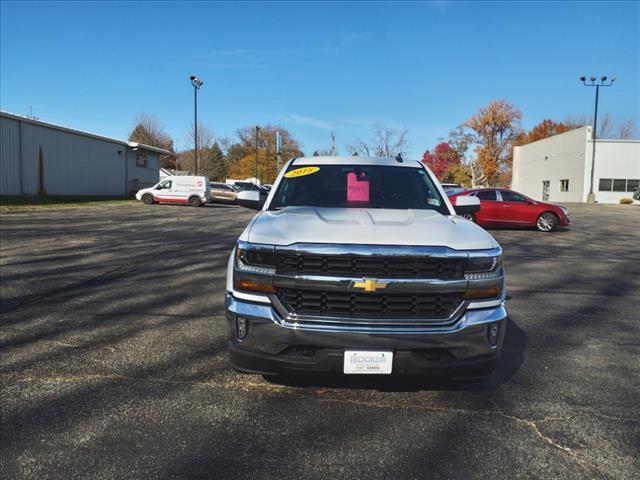 Used 2018 Chevrolet Silverado 1500 LT with VIN 3GCUKREC6JG536600 for sale in Freeport, IL