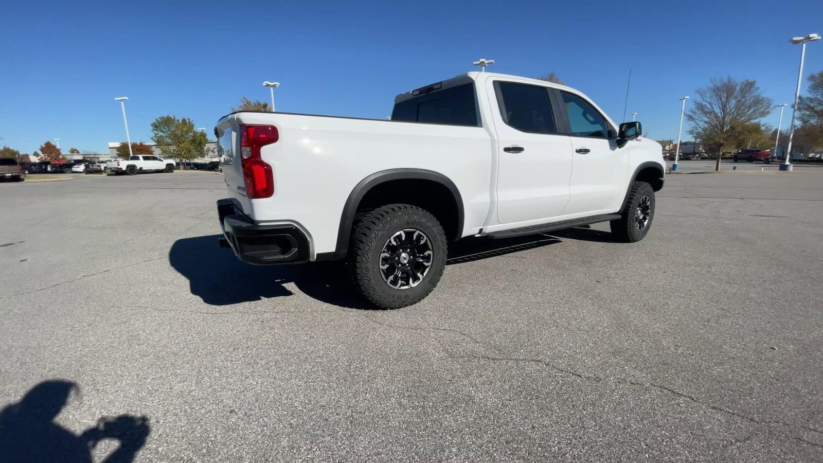 2025 Chevrolet Silverado 1500 Vehicle Photo in BENTONVILLE, AR 72712-4322