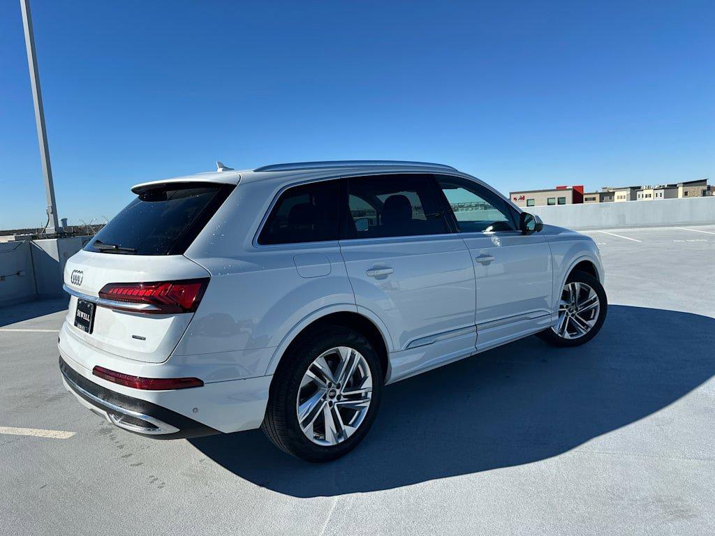 2022 Audi Q7 Vehicle Photo in AUSTIN, TX 78717