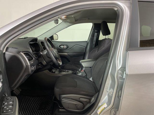2020 Jeep Cherokee Vehicle Photo in PHOENIX, AZ 85014-3381