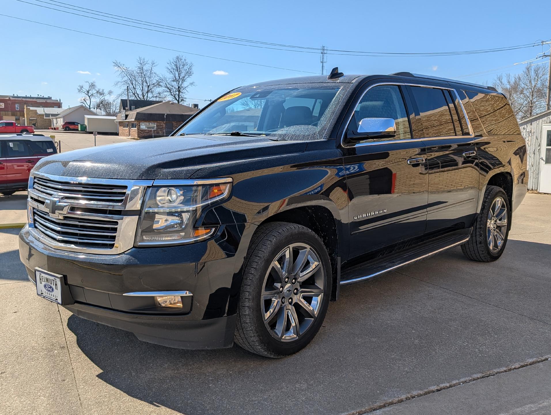 Used 2017 Chevrolet Suburban Premier with VIN 1GNSKJKC5HR363747 for sale in Sigourney, IA