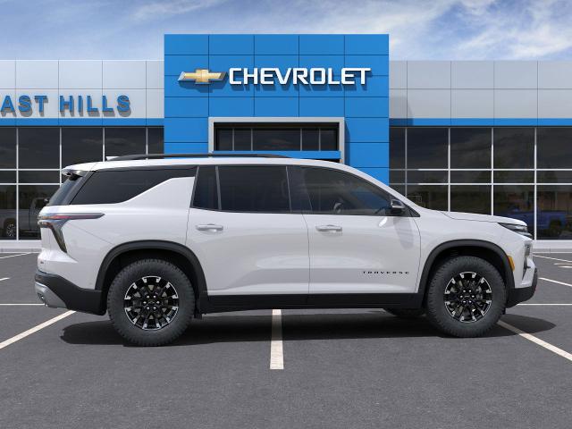 2025 Chevrolet Traverse Vehicle Photo in Roslyn, NY 11576
