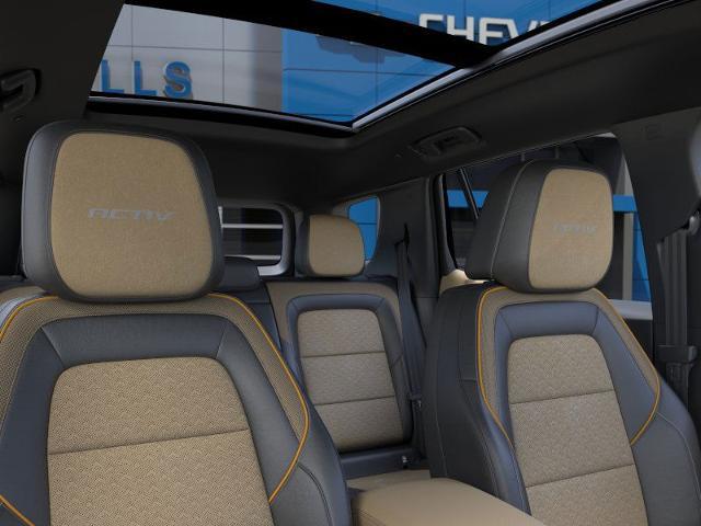 2025 Chevrolet Equinox Vehicle Photo in Roslyn, NY 11576