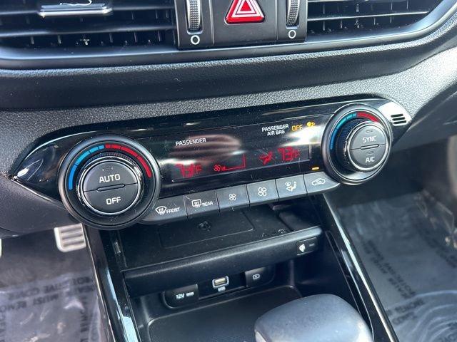 2022 Kia Forte Vehicle Photo in MEDINA, OH 44256-9631