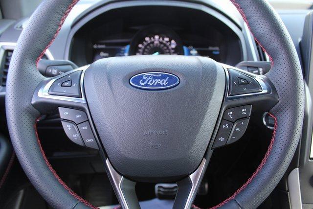 2024 Ford Edge Vehicle Photo in SAINT CLAIRSVILLE, OH 43950-8512