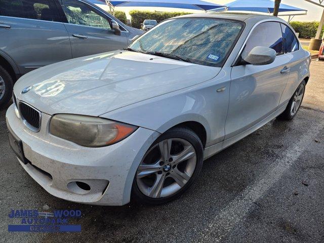 Used 2013 BMW 1 Series 128i with VIN WBAUP7C5XDVP25804 for sale in Denton, TX