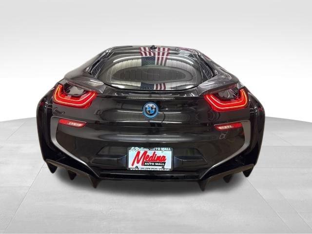 2015 BMW i8 Vehicle Photo in MEDINA, OH 44256-9631