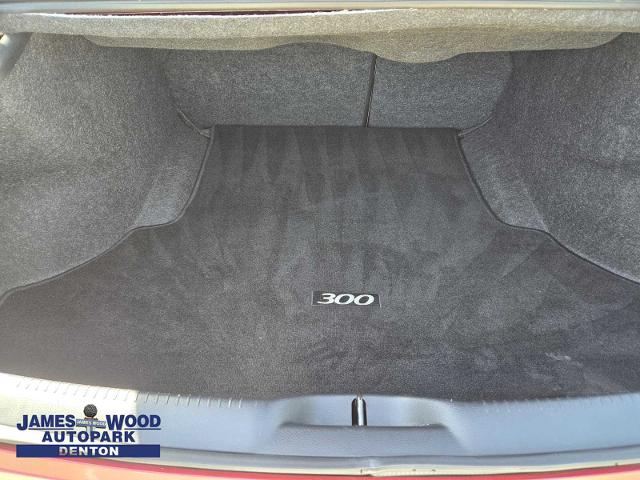 2014 Chrysler 300 Vehicle Photo in DENTON, TX 76210-9321