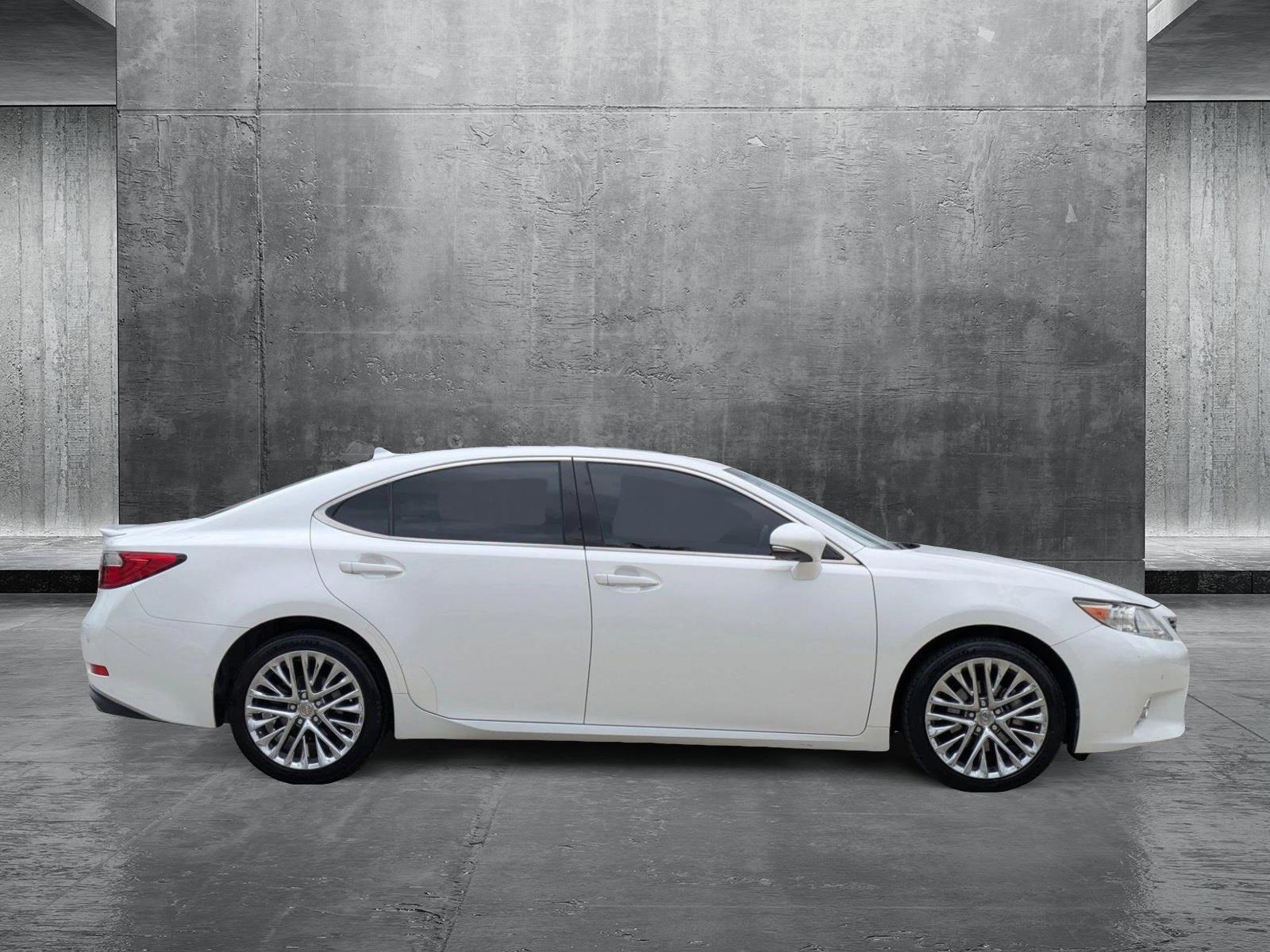 2014 Lexus ES 350 Vehicle Photo in Tustin, CA 92782