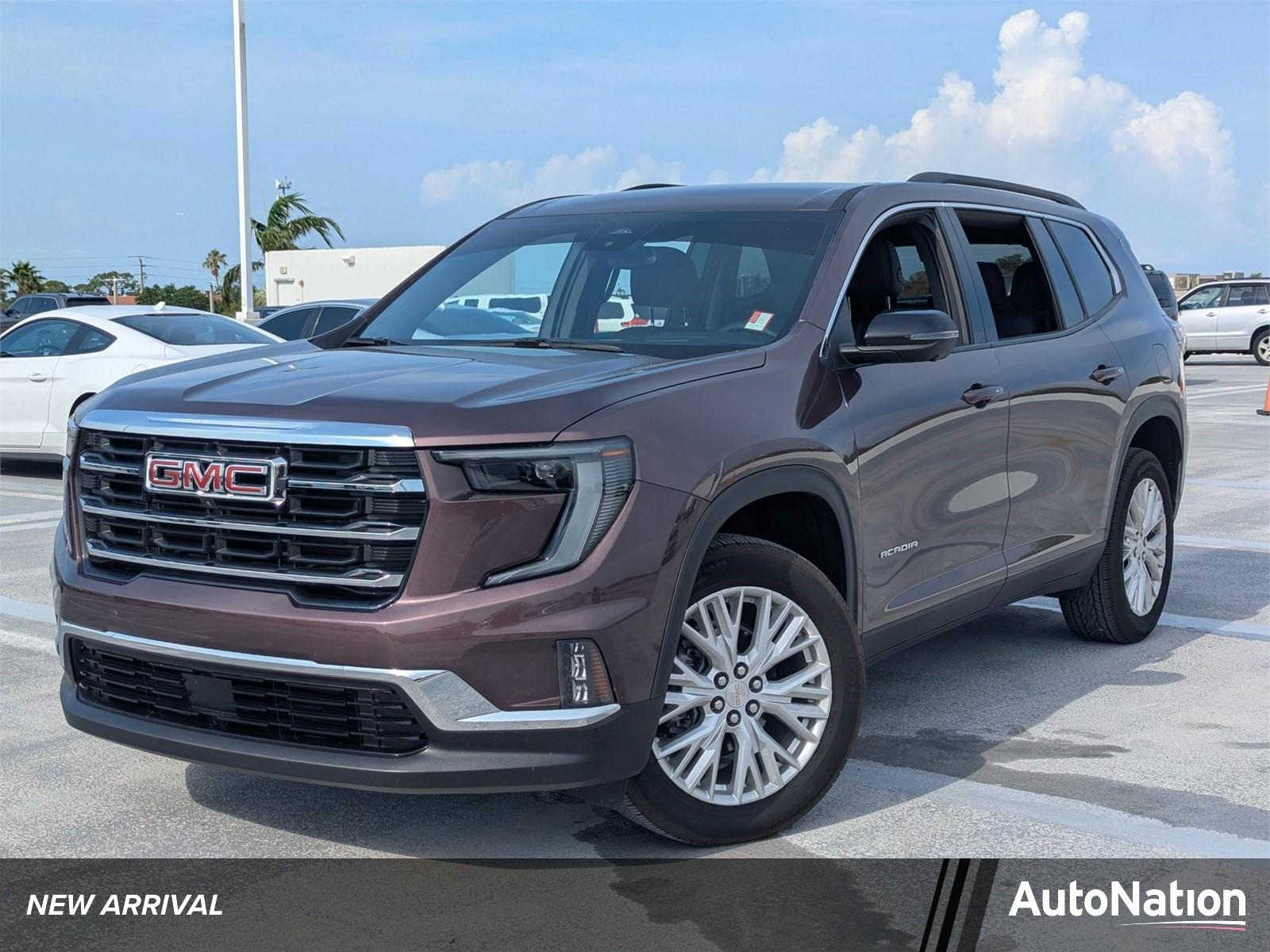 2024 GMC Acadia Vehicle Photo in Ft. Myers, FL 33907
