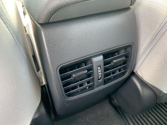 2024 Toyota Corolla Cross Vehicle Photo in MOON TOWNSHIP, PA 15108-2571