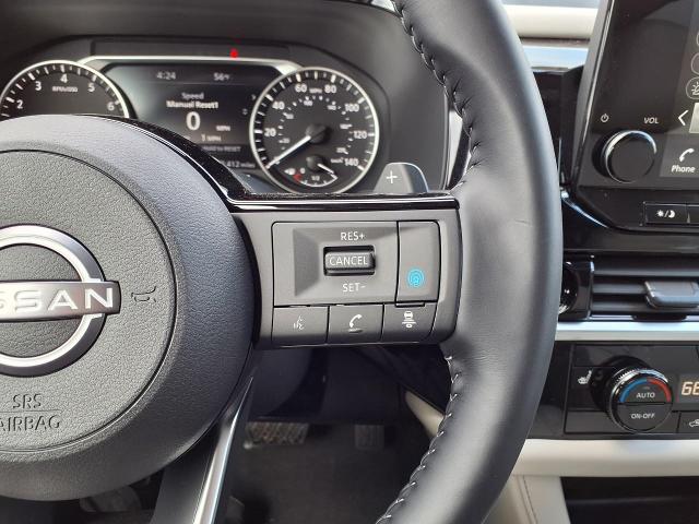 2025 Nissan Pathfinder Vehicle Photo in Oshkosh, WI 54904