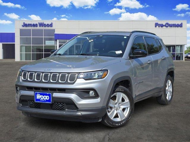 Used 2022 Jeep Compass Latitude with VIN 3C4NJCBB6NT137702 for sale in Decatur, TX