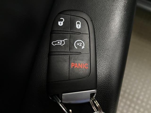 2020 Jeep Grand Cherokee Vehicle Photo in Appleton, WI 54913