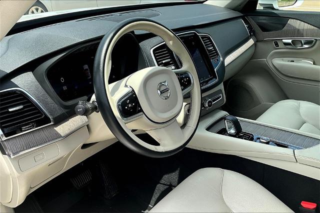 2023 Volvo XC90 Vehicle Photo in Houston, TX 77007