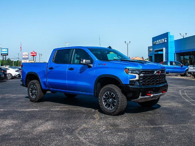 2025 Chevrolet Silverado 1500 Vehicle Photo in MADISON, IN 47250-1611